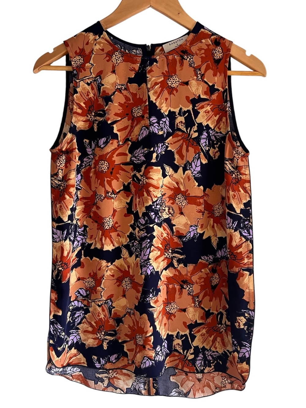 Babaton Weiland floral sleeveless flowy blouse size S excellent condition - Picture 2 of 10